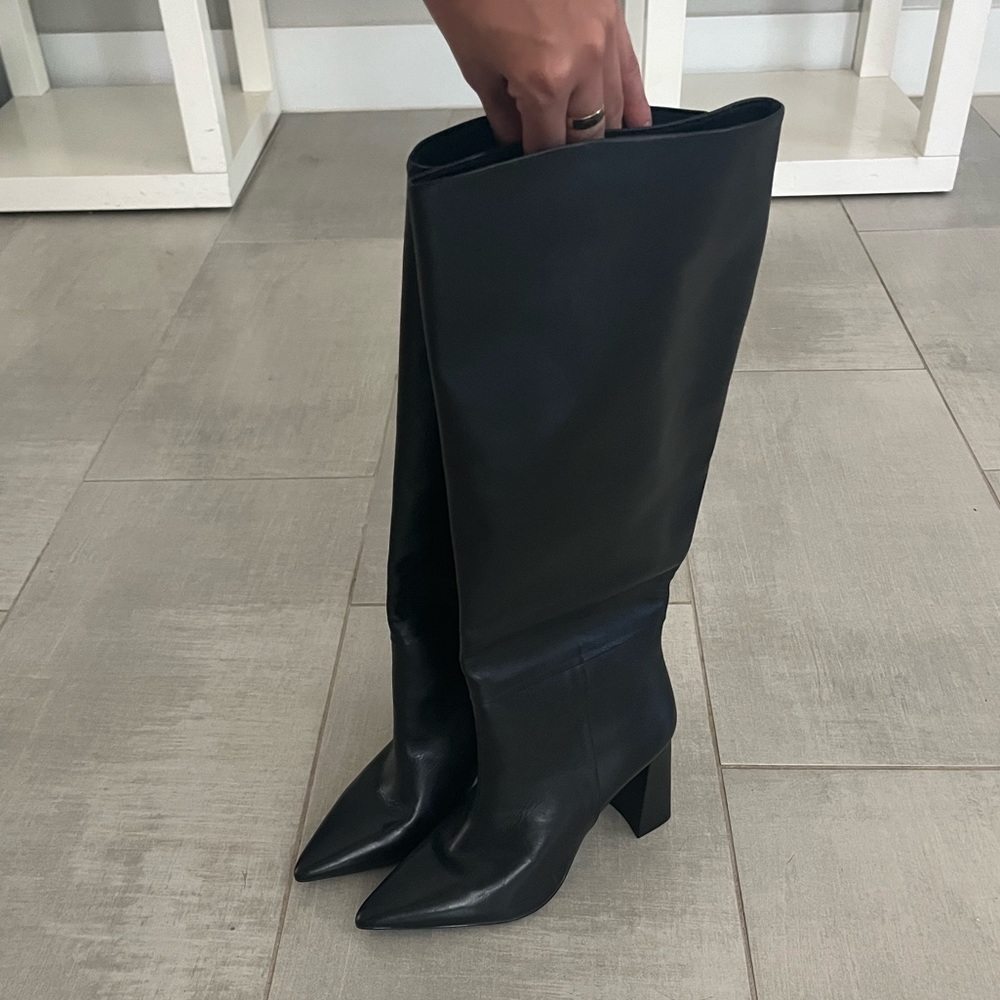 Steve Madden knee-high black leather boot